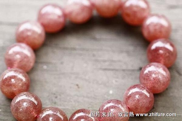 春季草莓管理要点