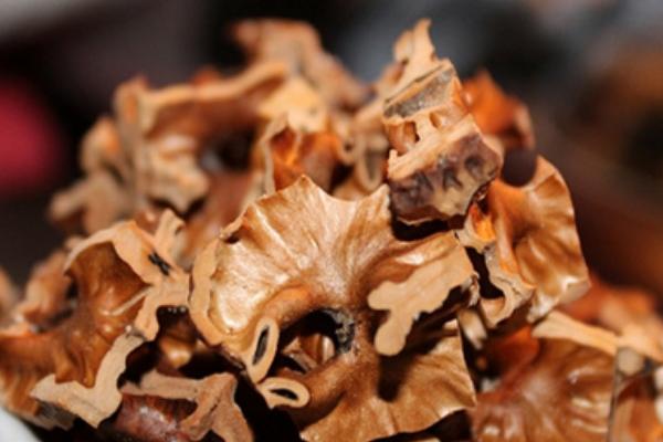 核桃苗的价格是多少？核桃苗的选购方法和种植时间